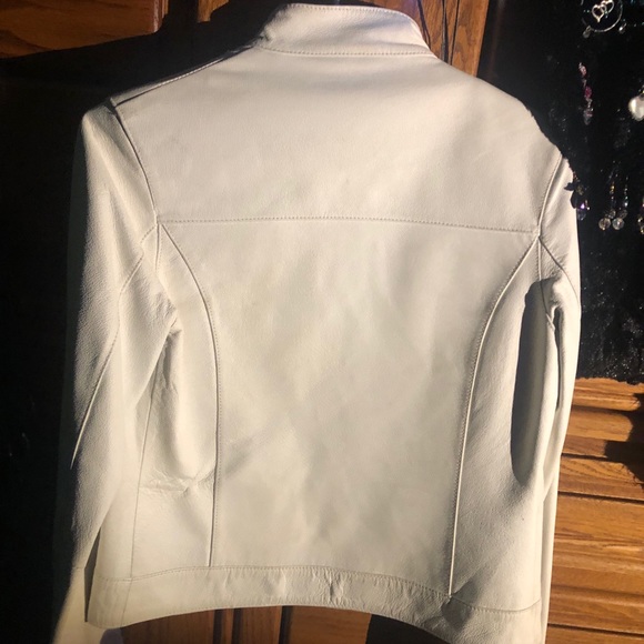 Genuine leather jacket - Picture 2 of 2